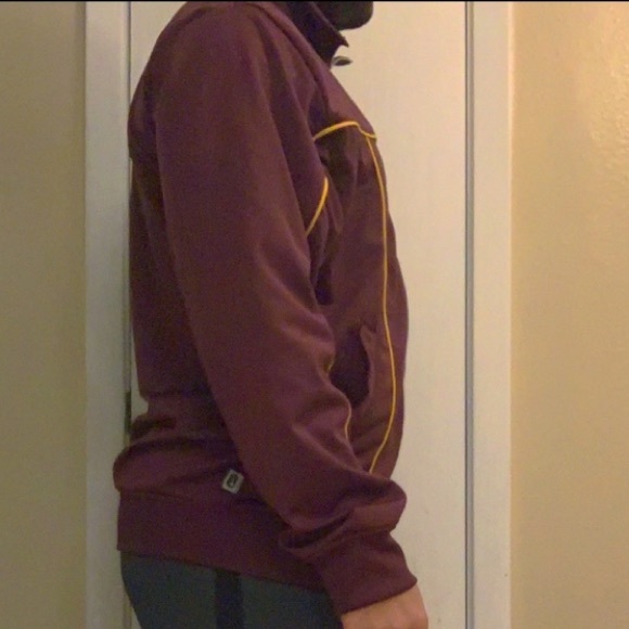 Nike sweatshirt - Picture 2 of 7